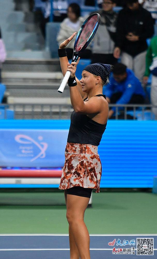 忙着摘金夺 忙着摘金夺